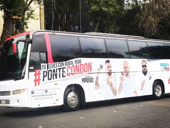 La campaña #PonteUnDIU es criticada por promover anticonceptivos femeninos con hombres*